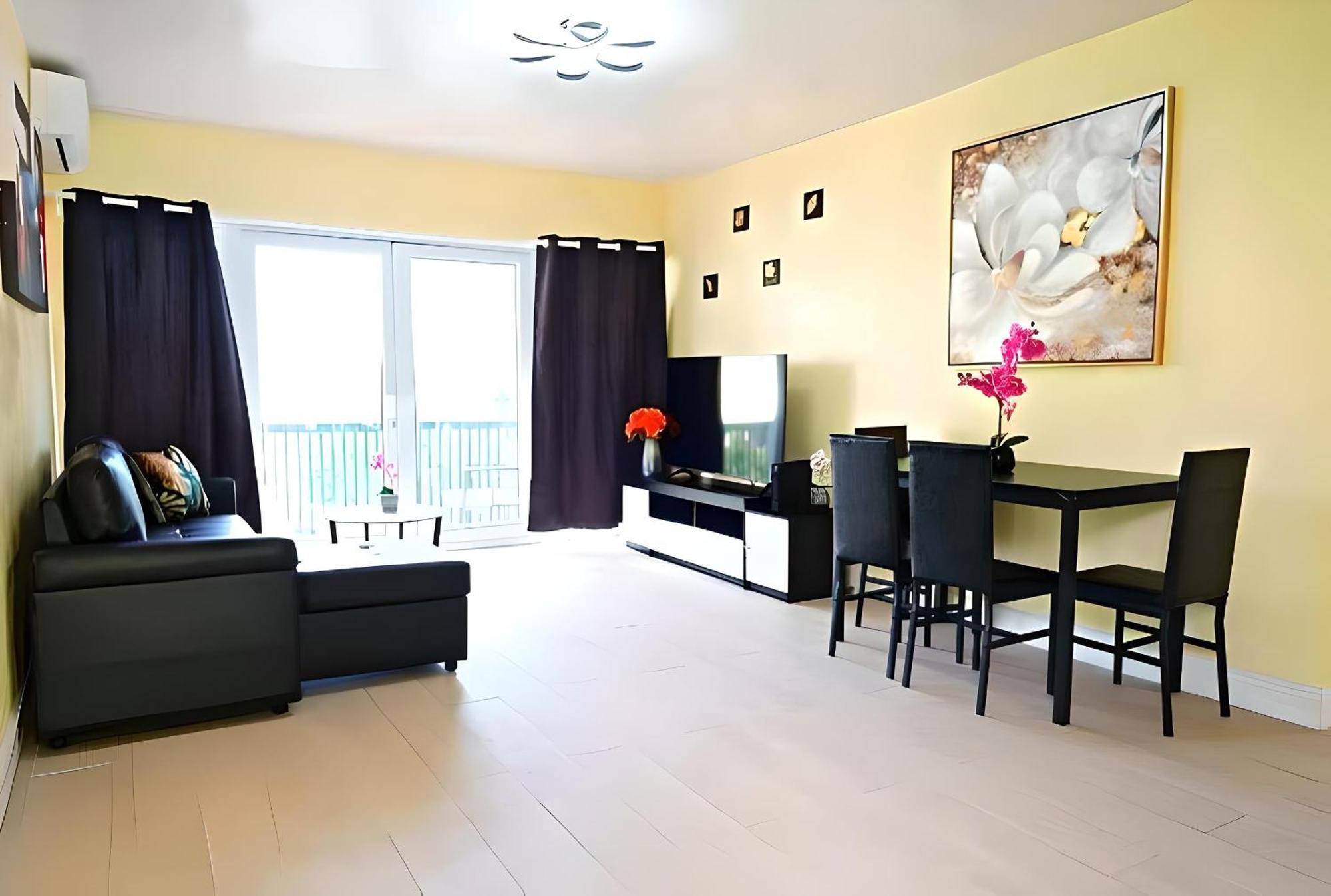Apartment In Downtown At The Beach Nassau Esterno foto